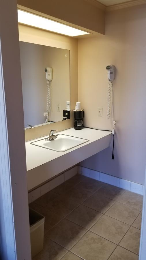 Scottish Inns Mcminnville エクステリア 写真